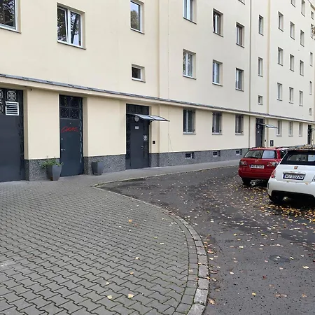 Amazing Art Loft / Centrum/ Free Parking *