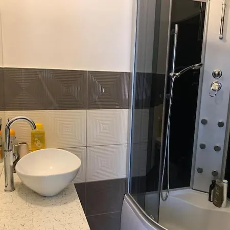 Amazing Art Loft / Centrum/ Free Parking *