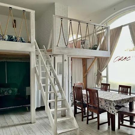 Amazing Art Loft / Centrum/ Free Parking アパート *