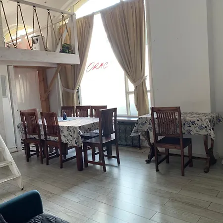 Apartment Amazing Art Loft / Centrum/ Free Parking